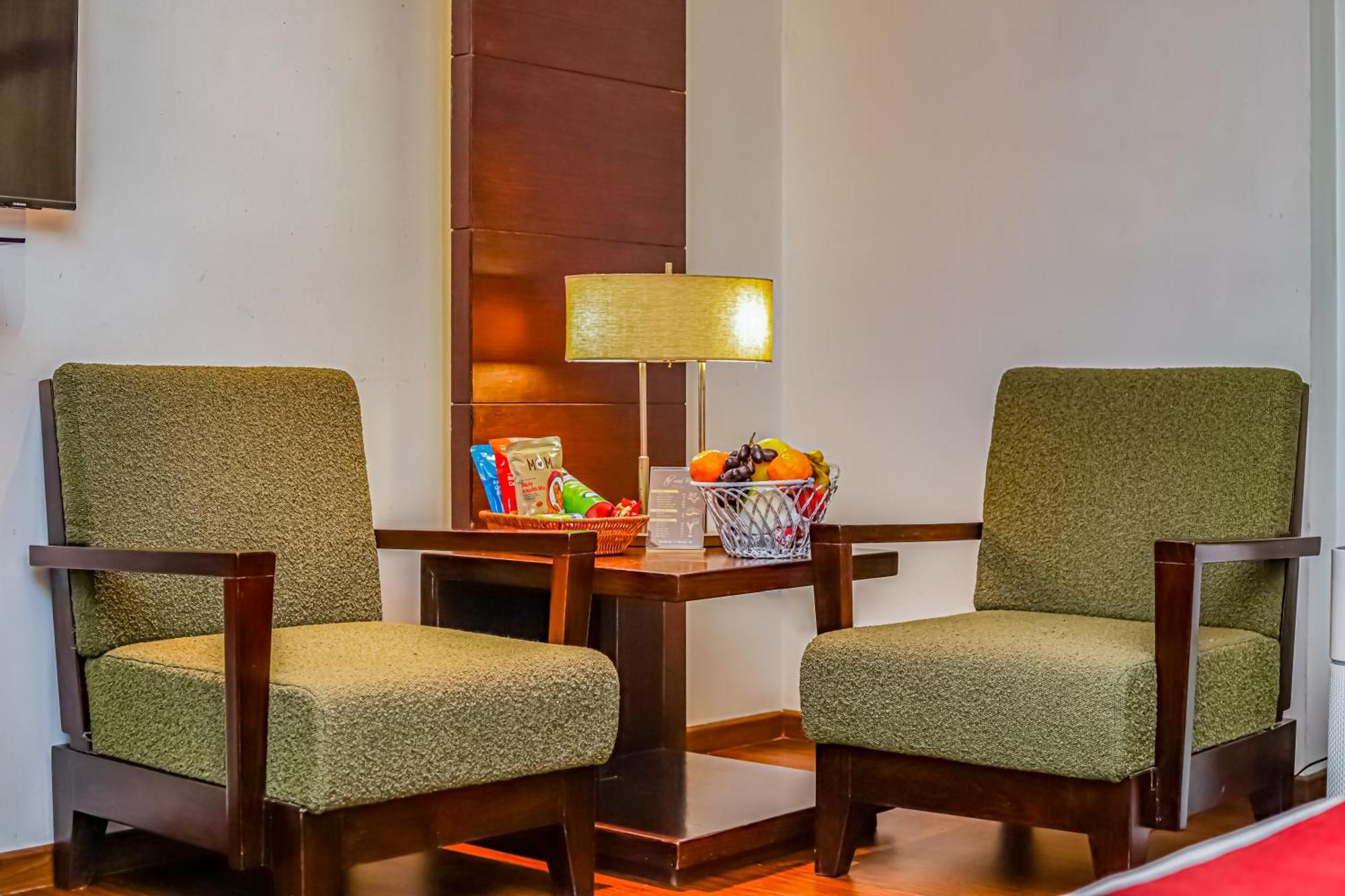 Godwin Deluxe Near Railway Stn Offers Free Airport Pick-up 4* New Delhi